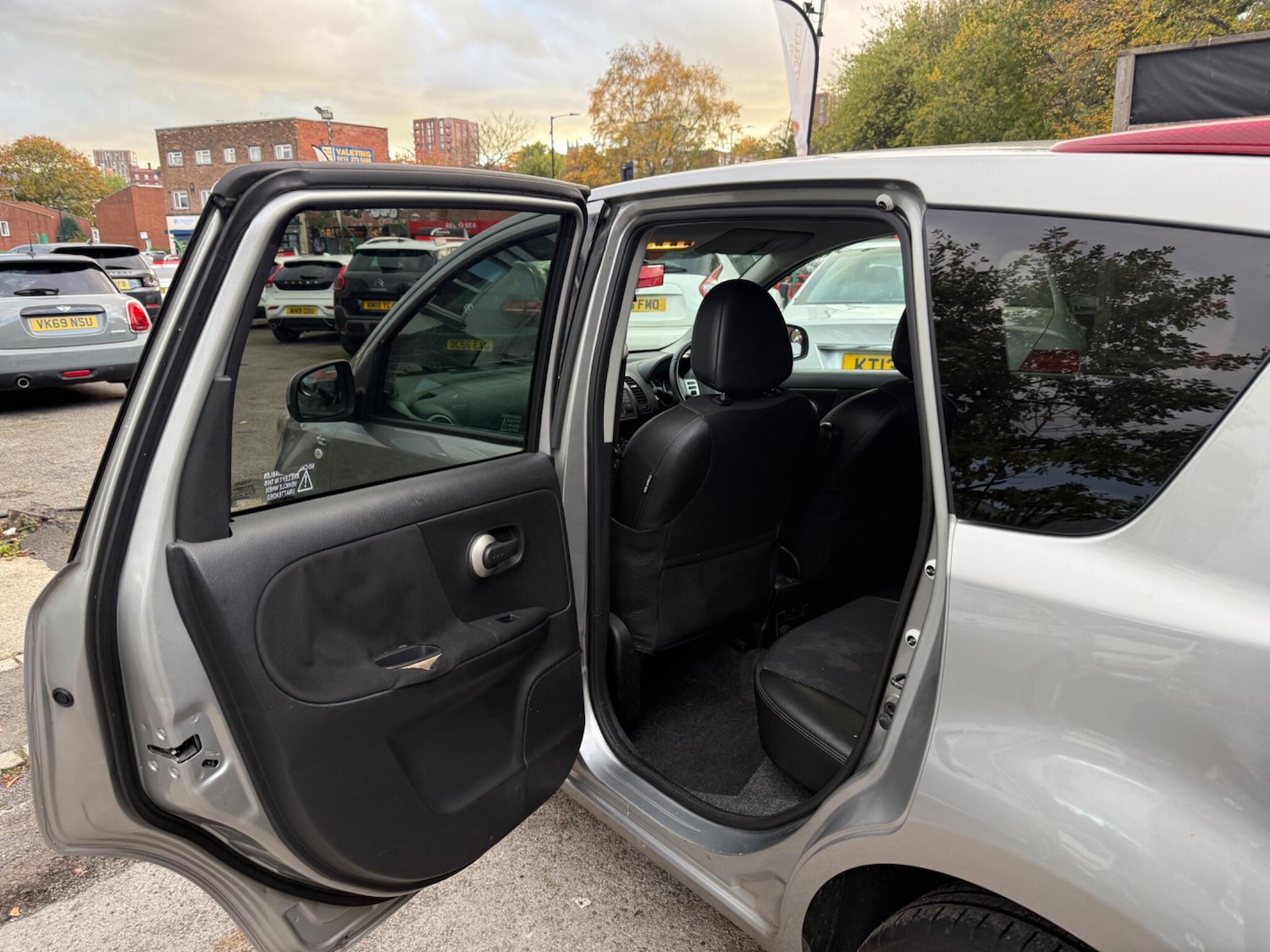 Used Nissan Note 2011 for sale - 76397835: Photo 15