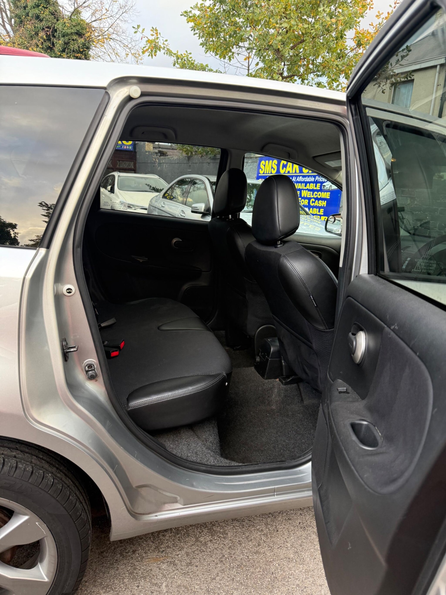 Used Nissan Note 2011 for sale - 76397835: Photo 9