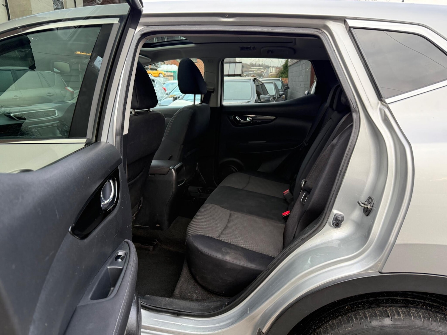 Used Nissan Qashqai 2014 for sale - 77237606: Photo 28