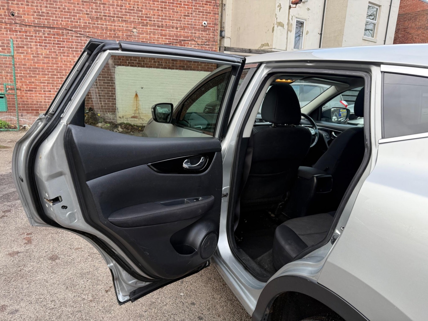 Used Nissan Qashqai 2014 for sale - 77237606: Photo 29