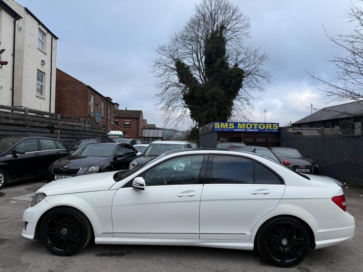 Used Mercedes-Benz C Class for sale - 77808453: Photo 4