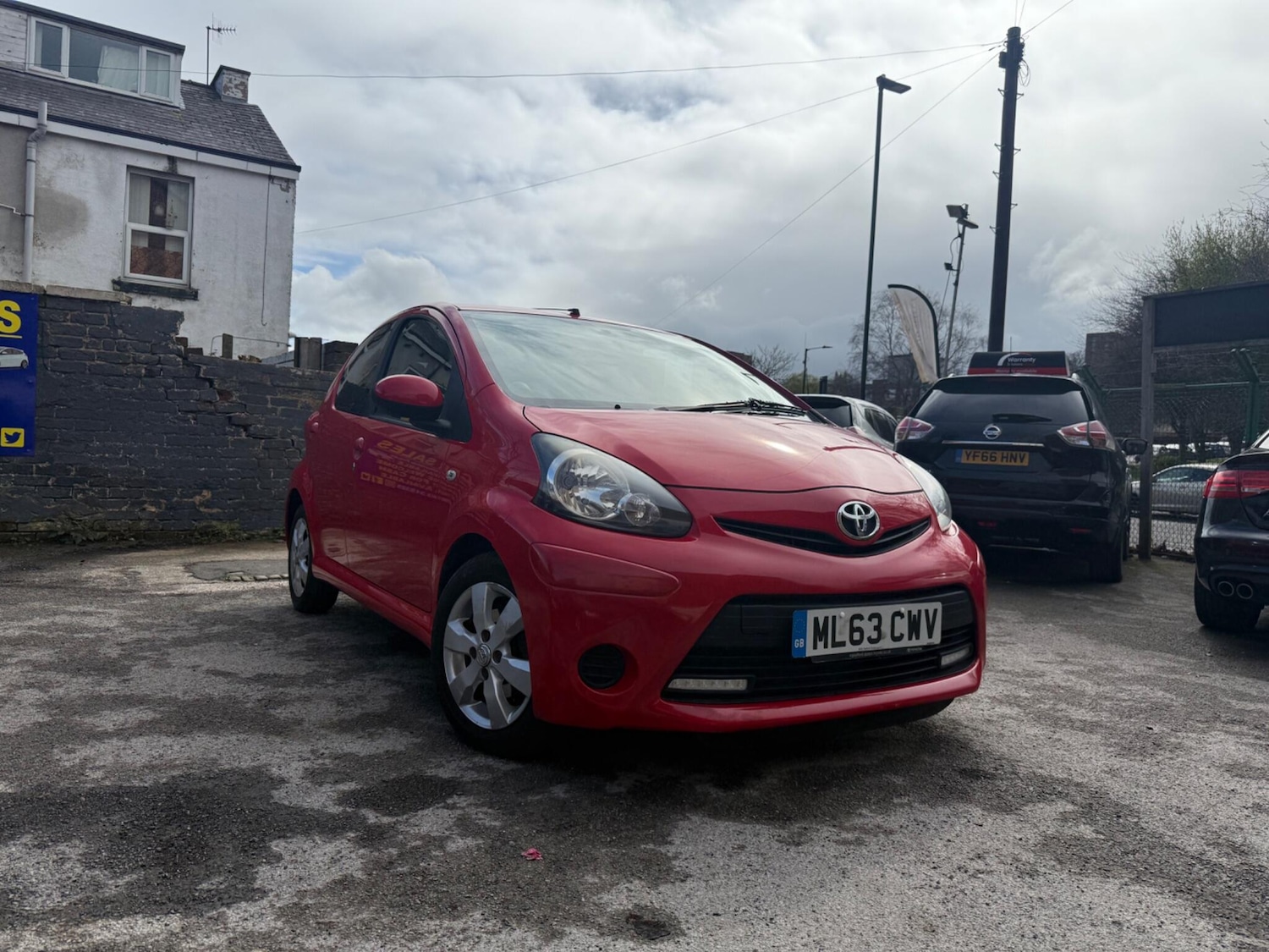 Used Toyota AYGO 2013 for sale - 78046747: Photo 1