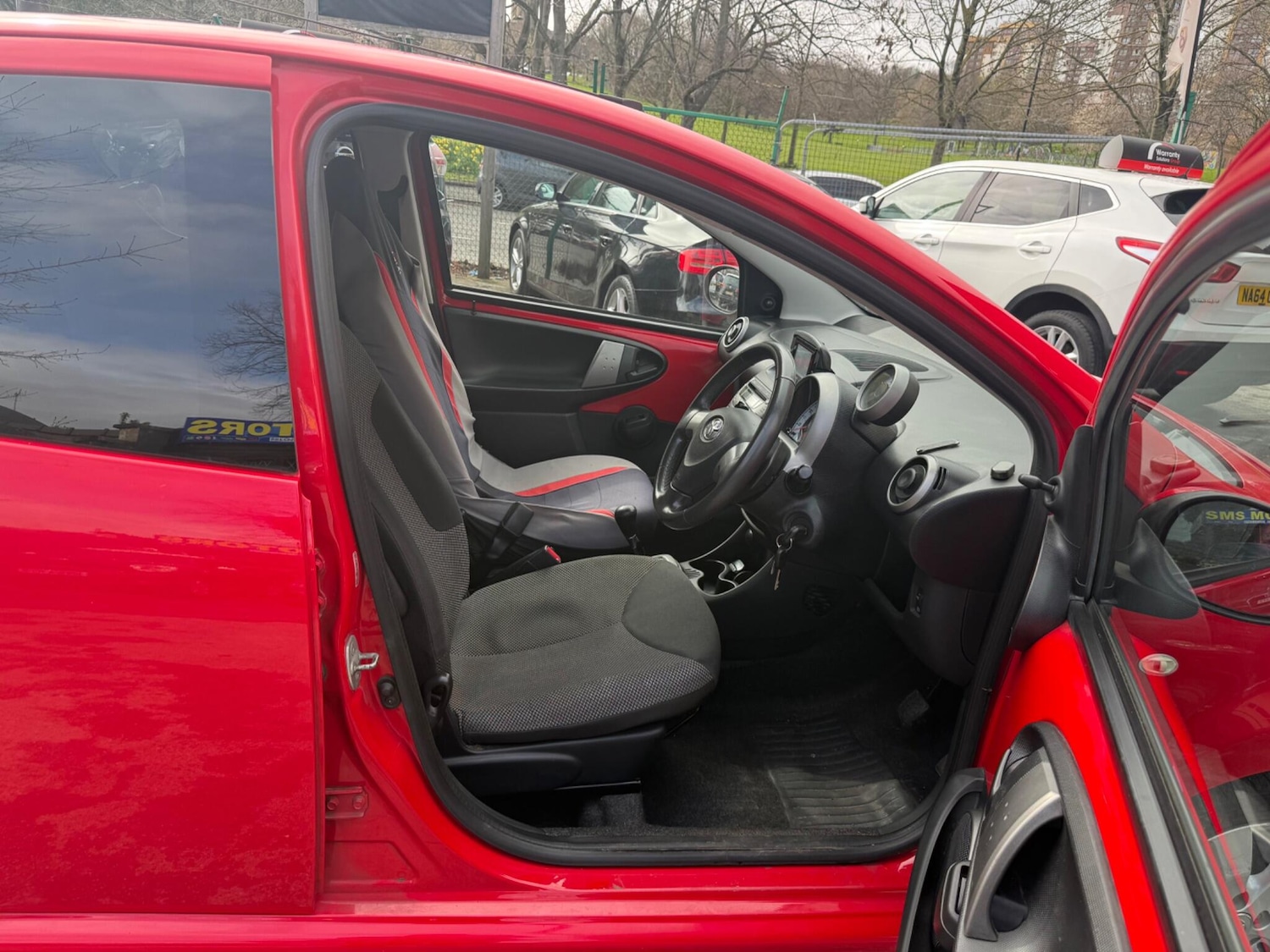 Used Toyota AYGO 2013 for sale - 78046747: Photo 15