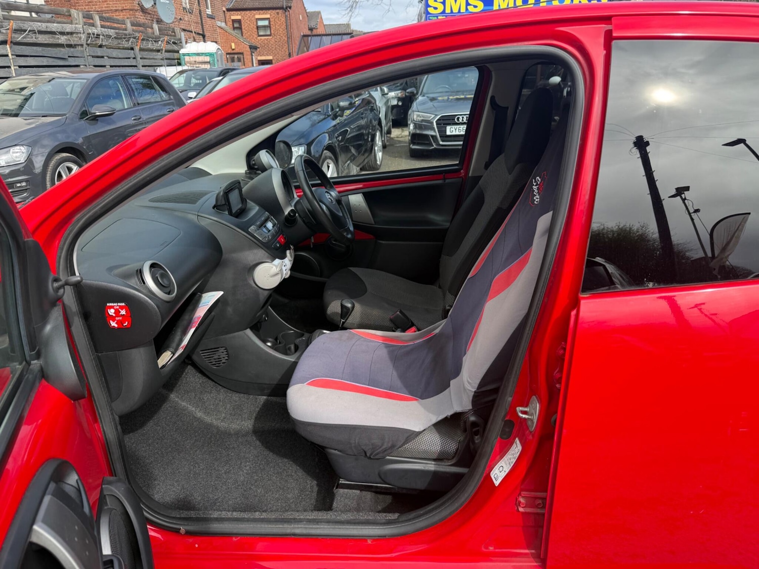 Used Toyota AYGO 2013 for sale - 78046747: Photo 19