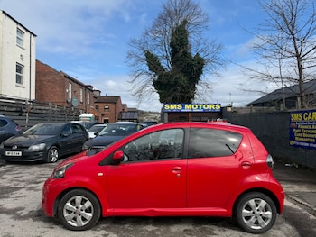 Used Toyota AYGO 2013 for sale - 78046747: Photo