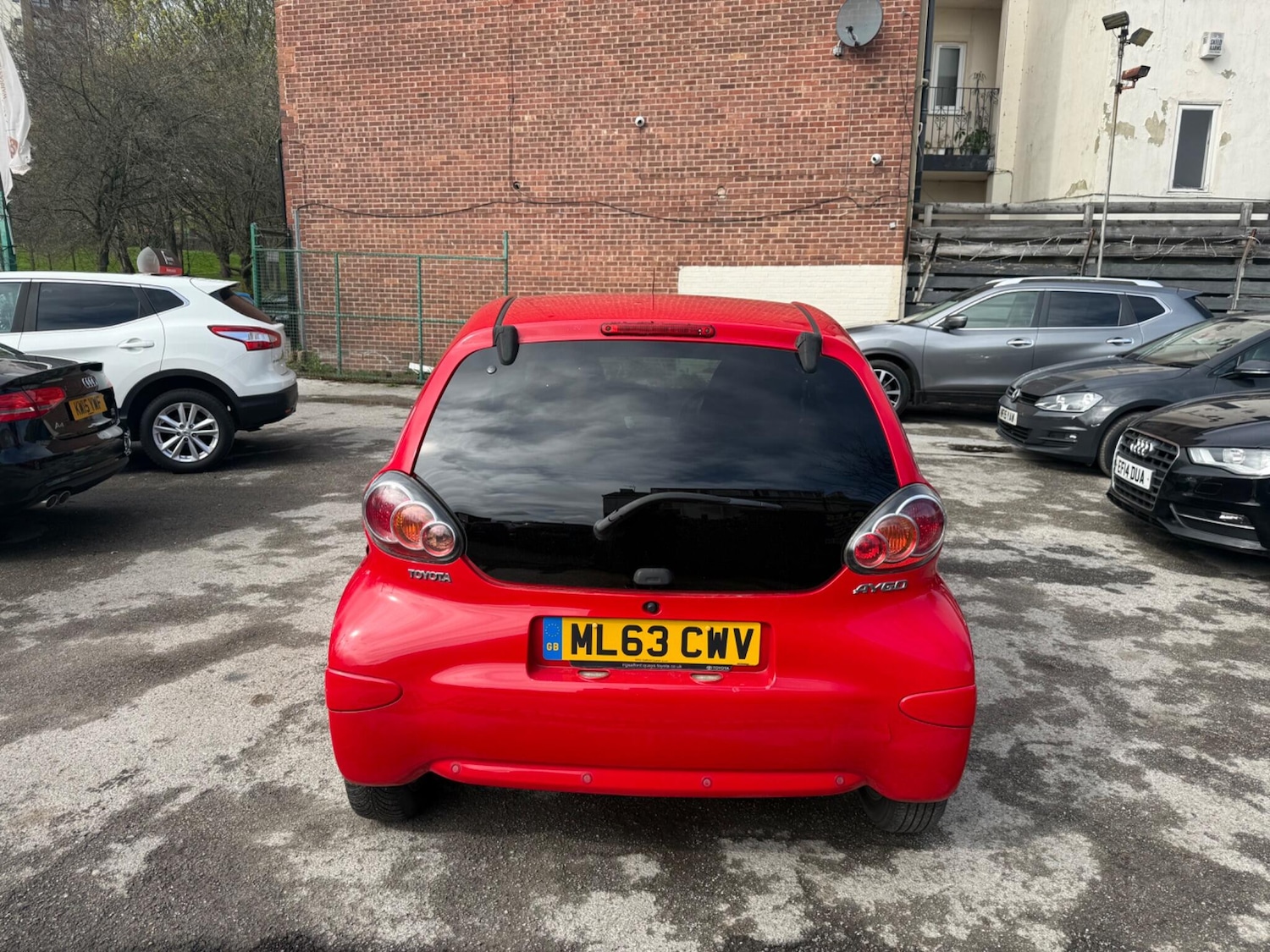 Used Toyota AYGO 2013 for sale - 78046747: Photo 6