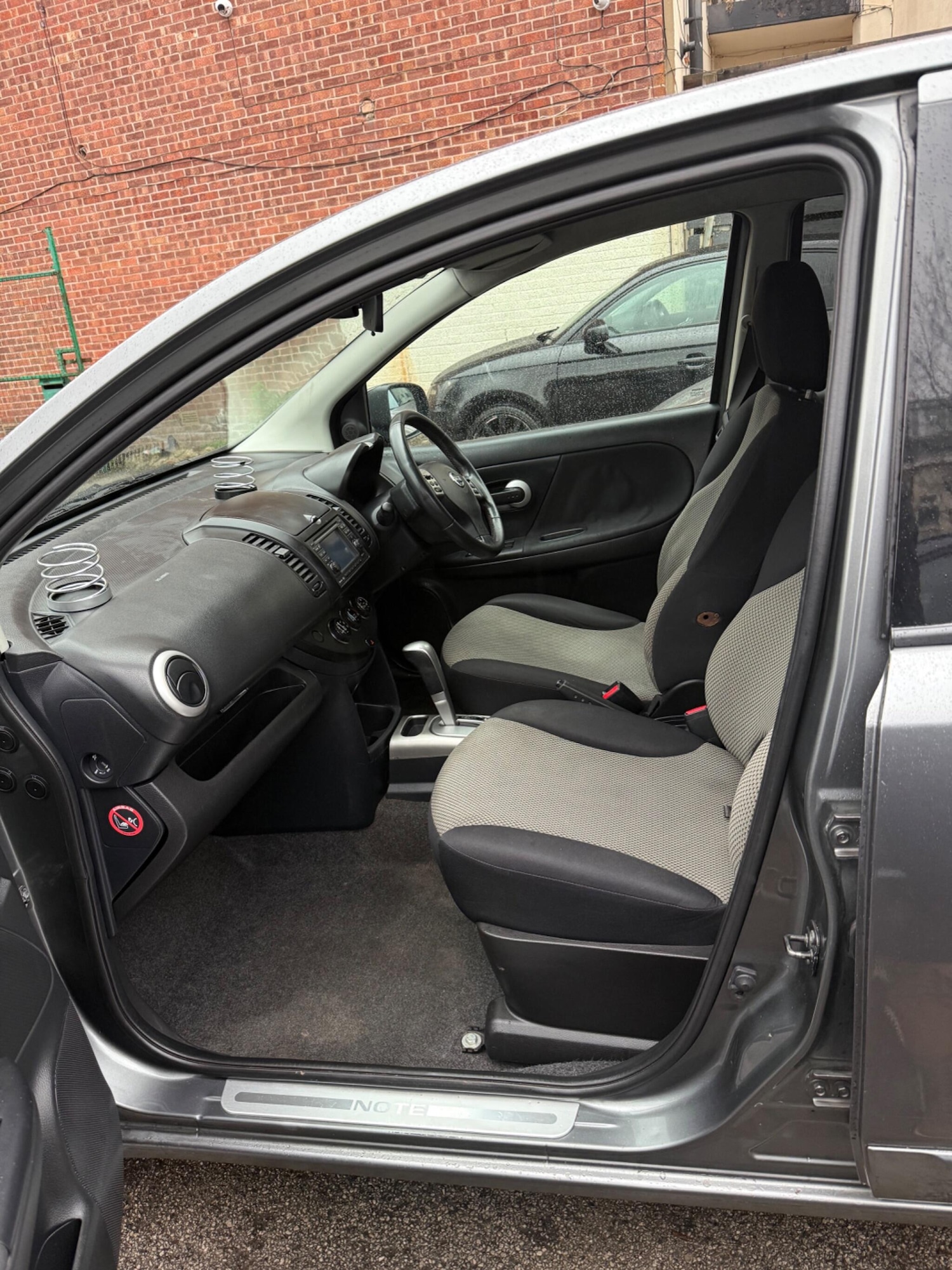 Used Nissan Note 2011 for sale - 76952946: Photo 14