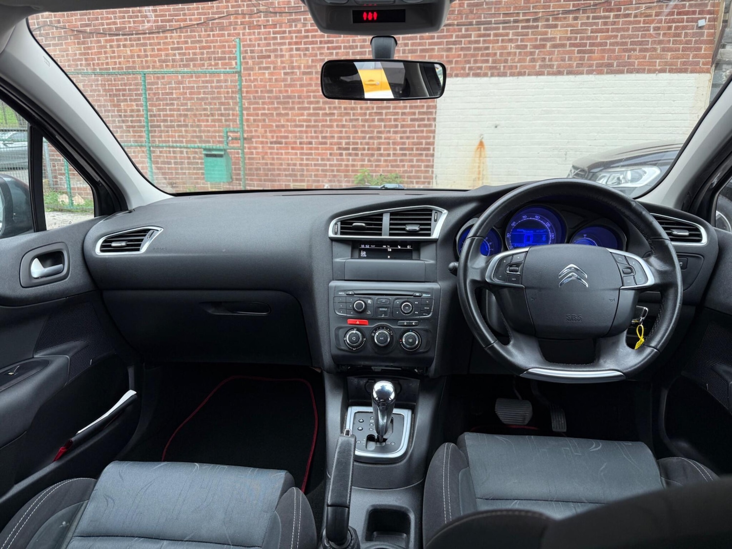 Used Citroen C4 2013 for sale - 77060238: Photo 11