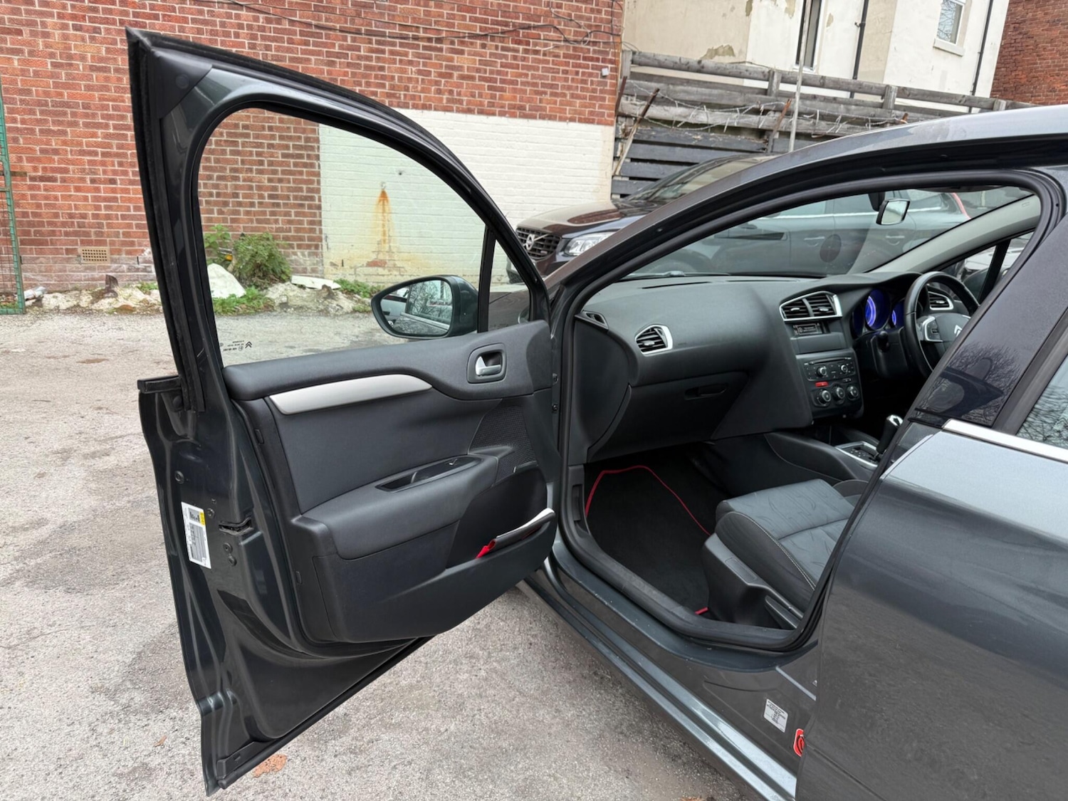 Used Citroen C4 2013 for sale - 77060238: Photo 18