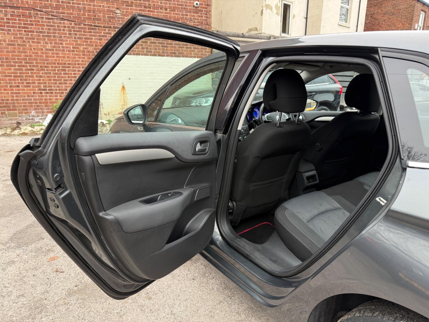 Used Citroen C4 2013 for sale - 77060238: Photo 20