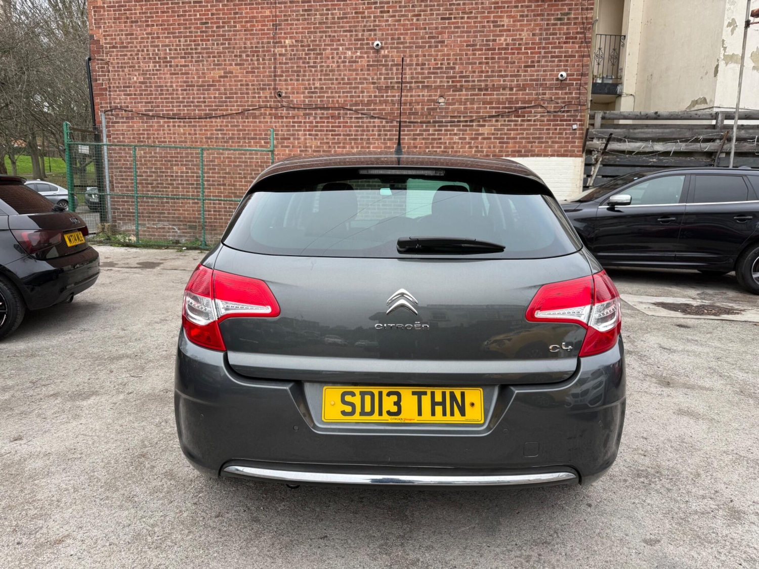 Used Citroen C4 2013 for sale - 77060238: Photo 6