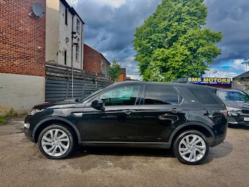 Used Land Rover Discovery Sport 2018 for sale - 79441498: Photo