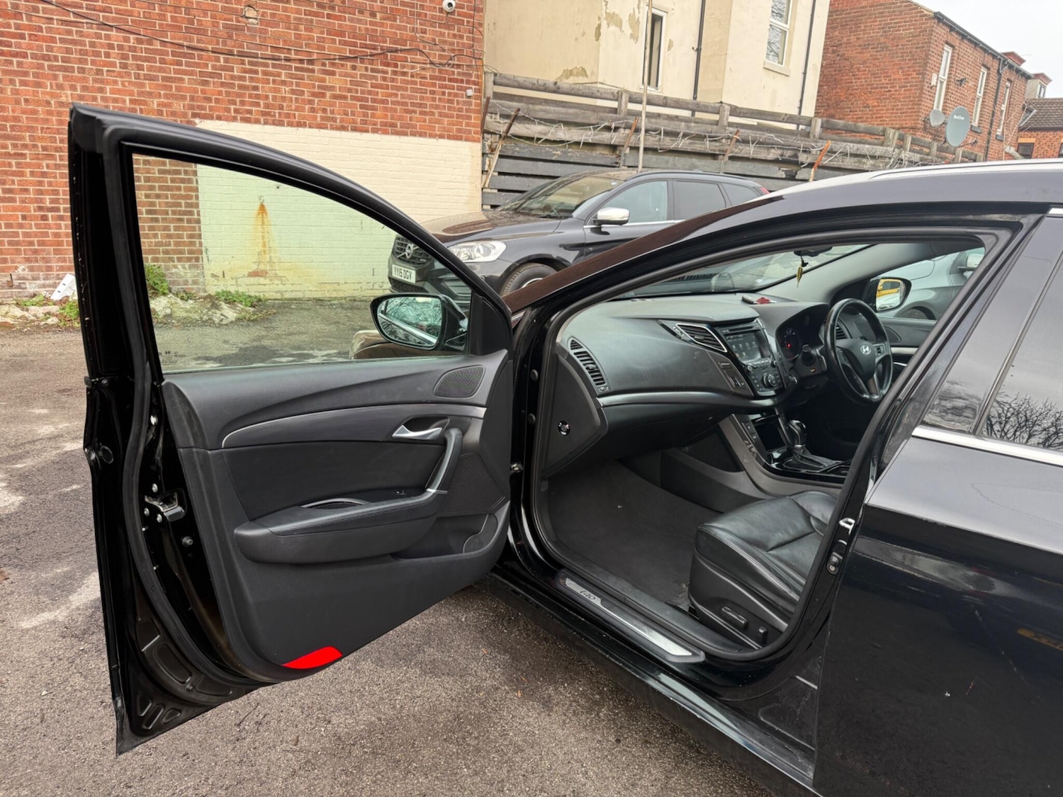 Used Hyundai i40 2015 for sale - 77084503: Photo 22