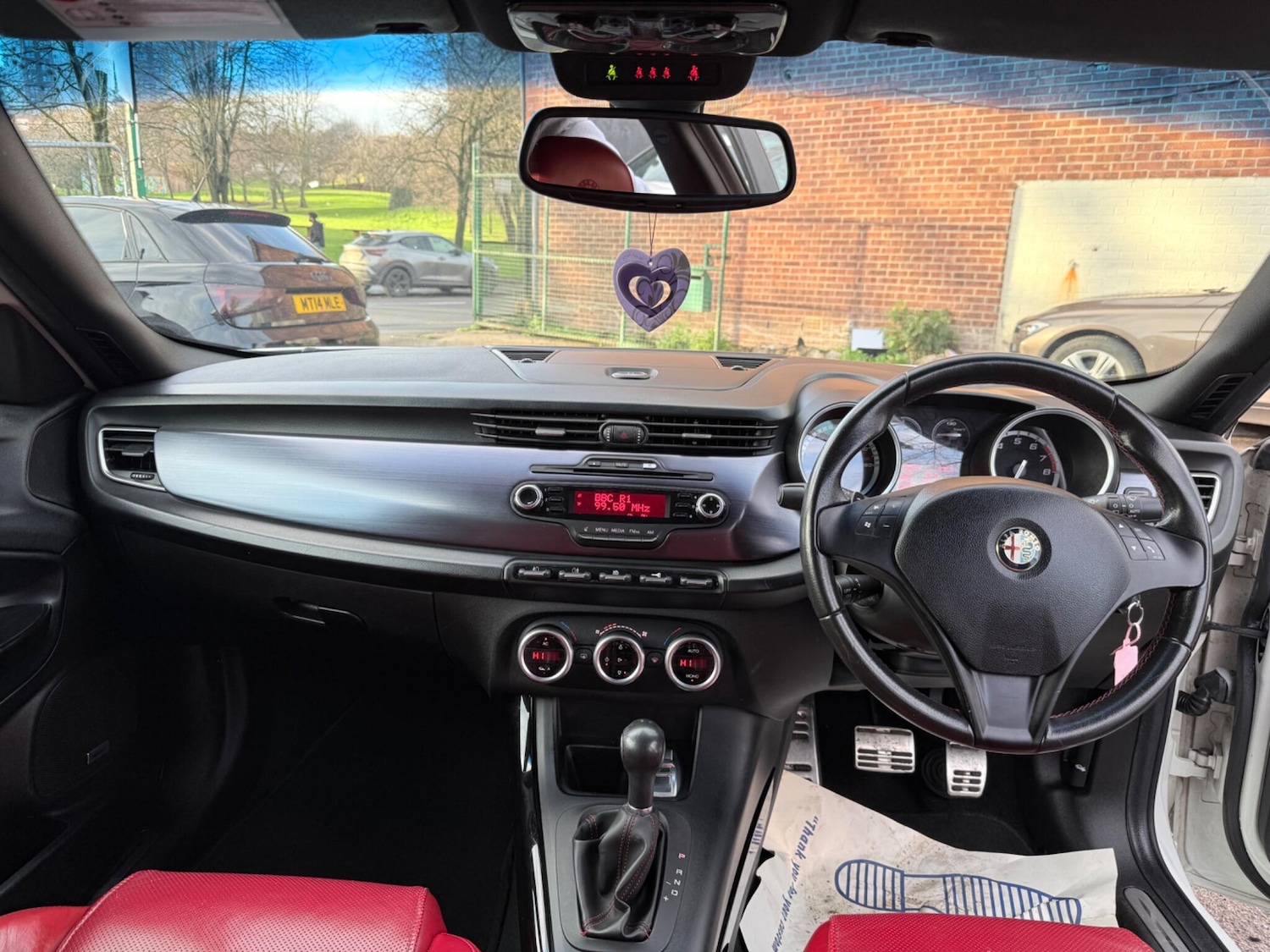 Used Alfa Romeo Giulietta 2011 for sale - 76964800: Photo 17