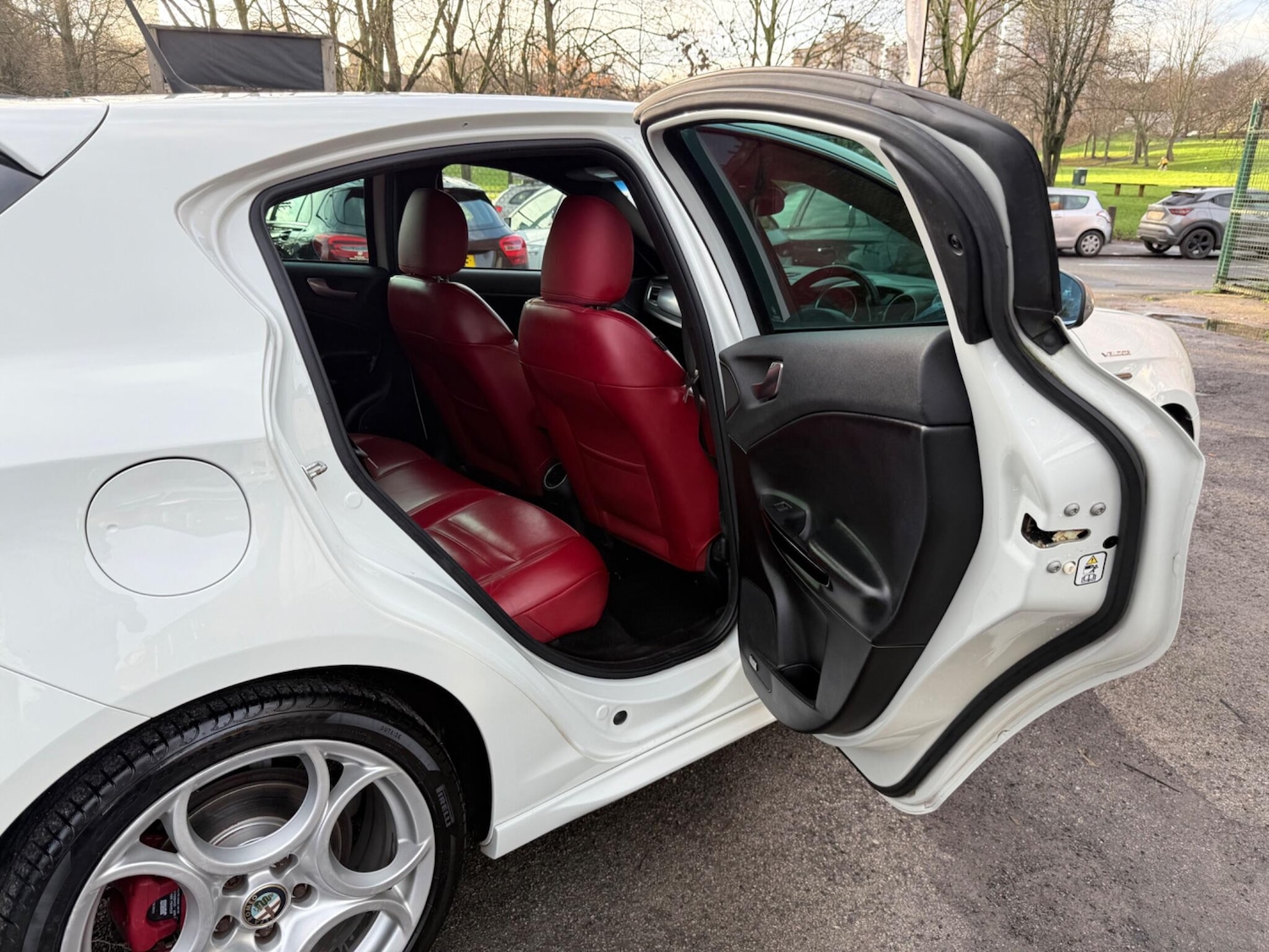 Used Alfa Romeo Giulietta 2011 for sale - 76964800: Photo 21