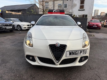 Used Alfa Romeo Giulietta 2011 for sale - 76964800: Photo