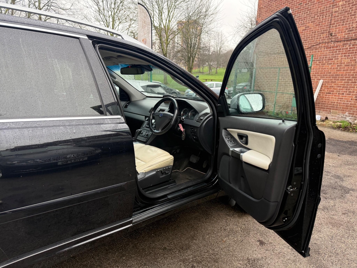 Used Volvo XC90 2014 for sale - 77696621: Photo 17