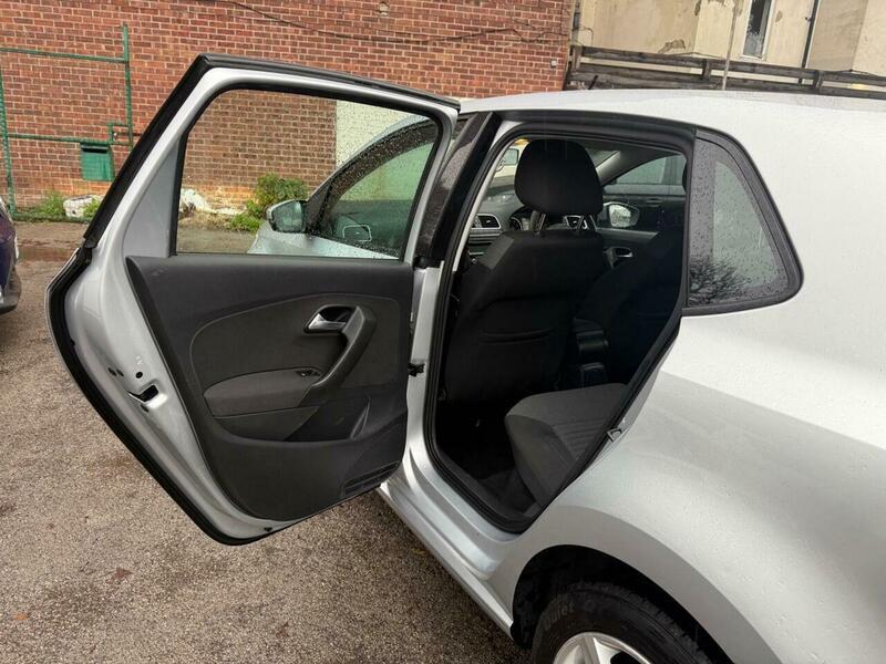 Used Volkswagen Polo 2010 for sale - 76824071: Photo 22