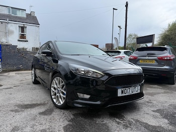 Used Ford Focus 2017 for sale - 78232089: Photo