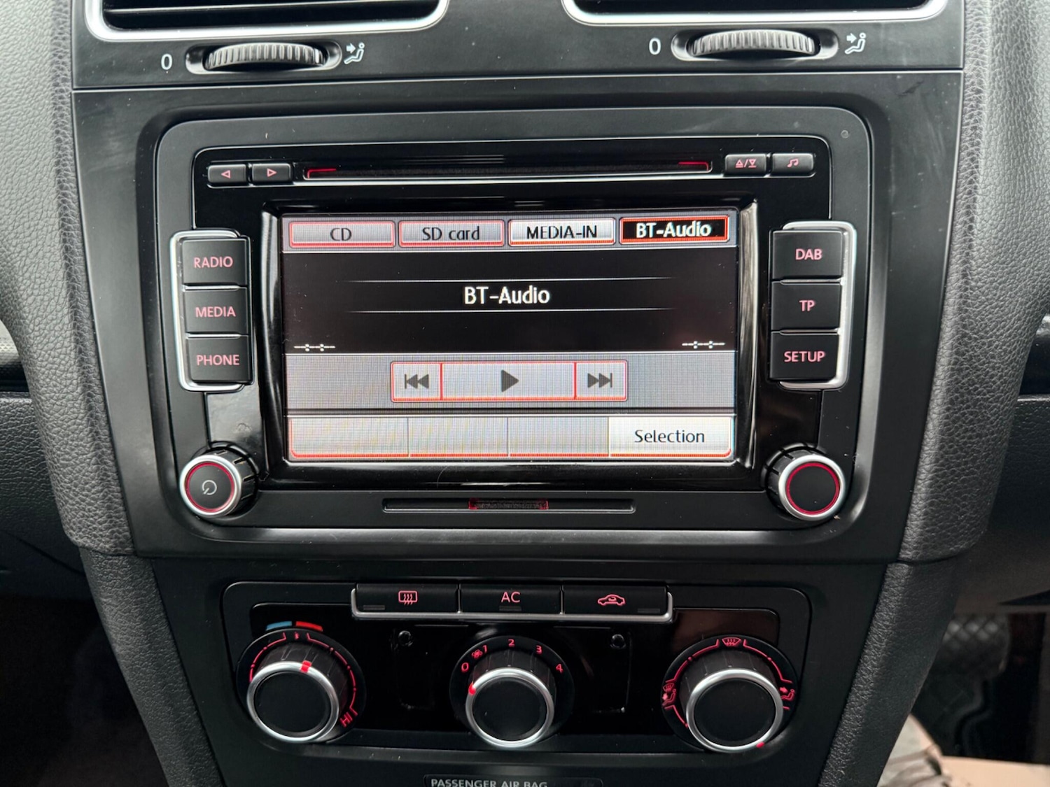 Used Volkswagen Golf 2011 for sale - 77254680: Photo 14