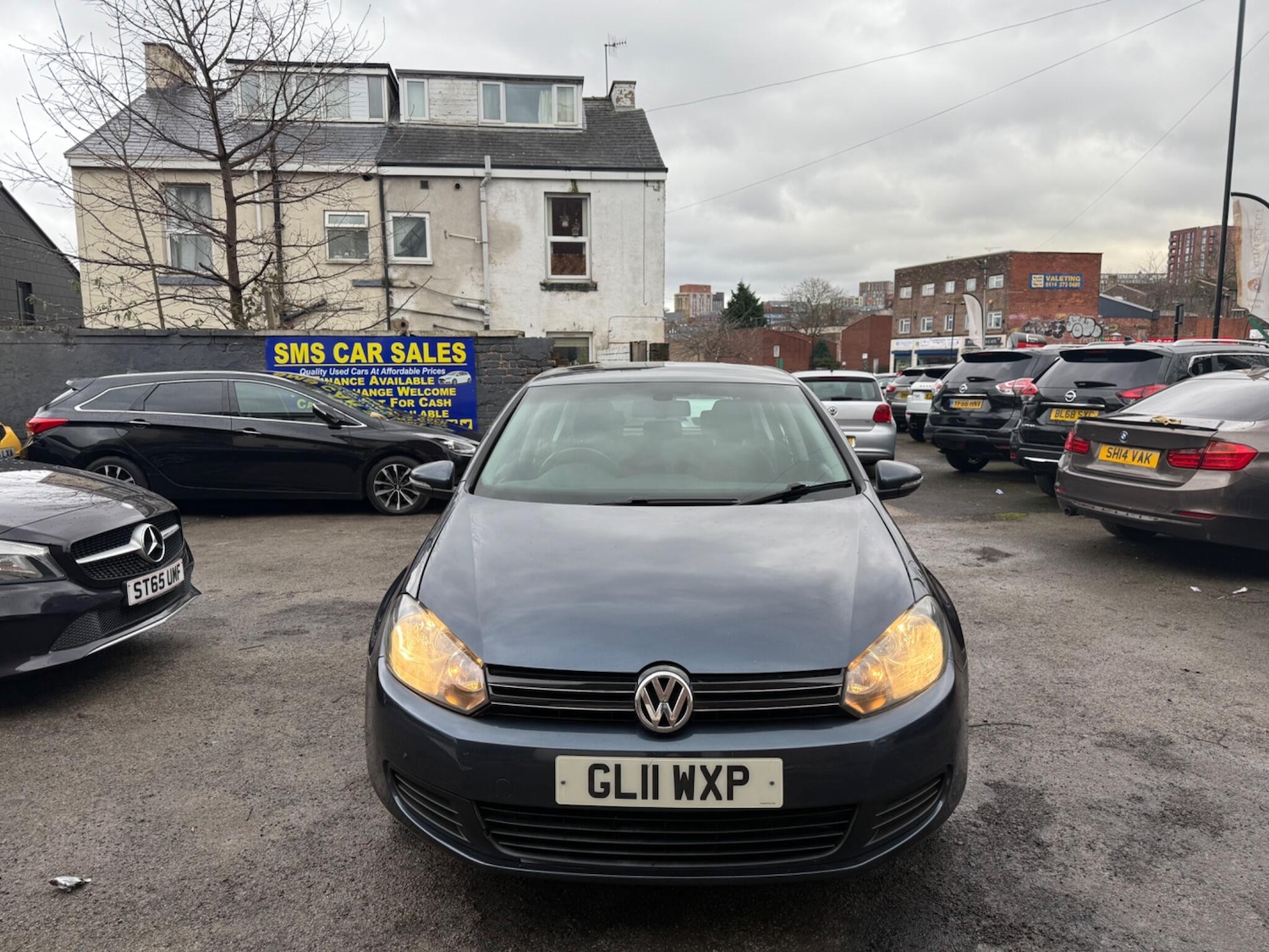 Used Volkswagen Golf 2011 for sale - 77254680: Photo 2