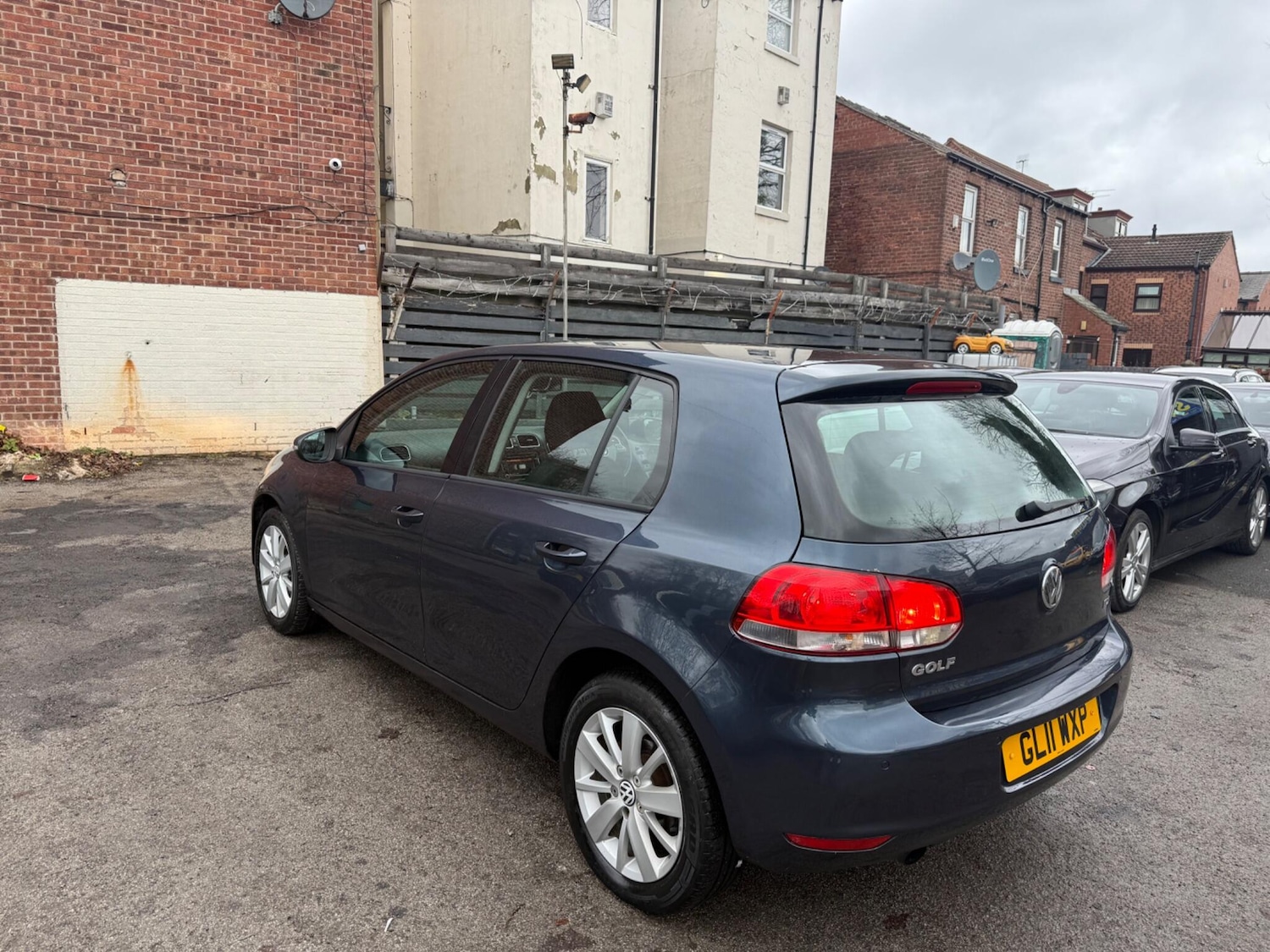 Used Volkswagen Golf 2011 for sale - 77254680: Photo 5