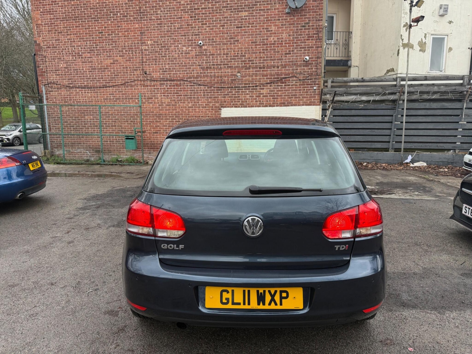 Used Volkswagen Golf 2011 for sale - 77254680: Photo 6