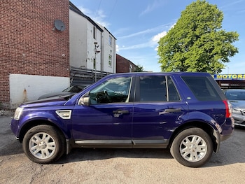 Used Land Rover Freelander 2010 for sale - 78676268: Photo