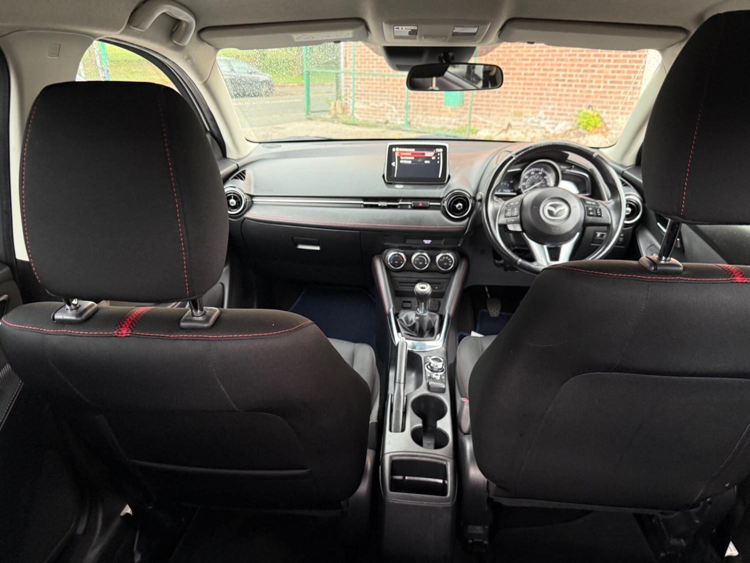 Used Mazda Mazda2 2016 for sale - 75940205: Photo 37