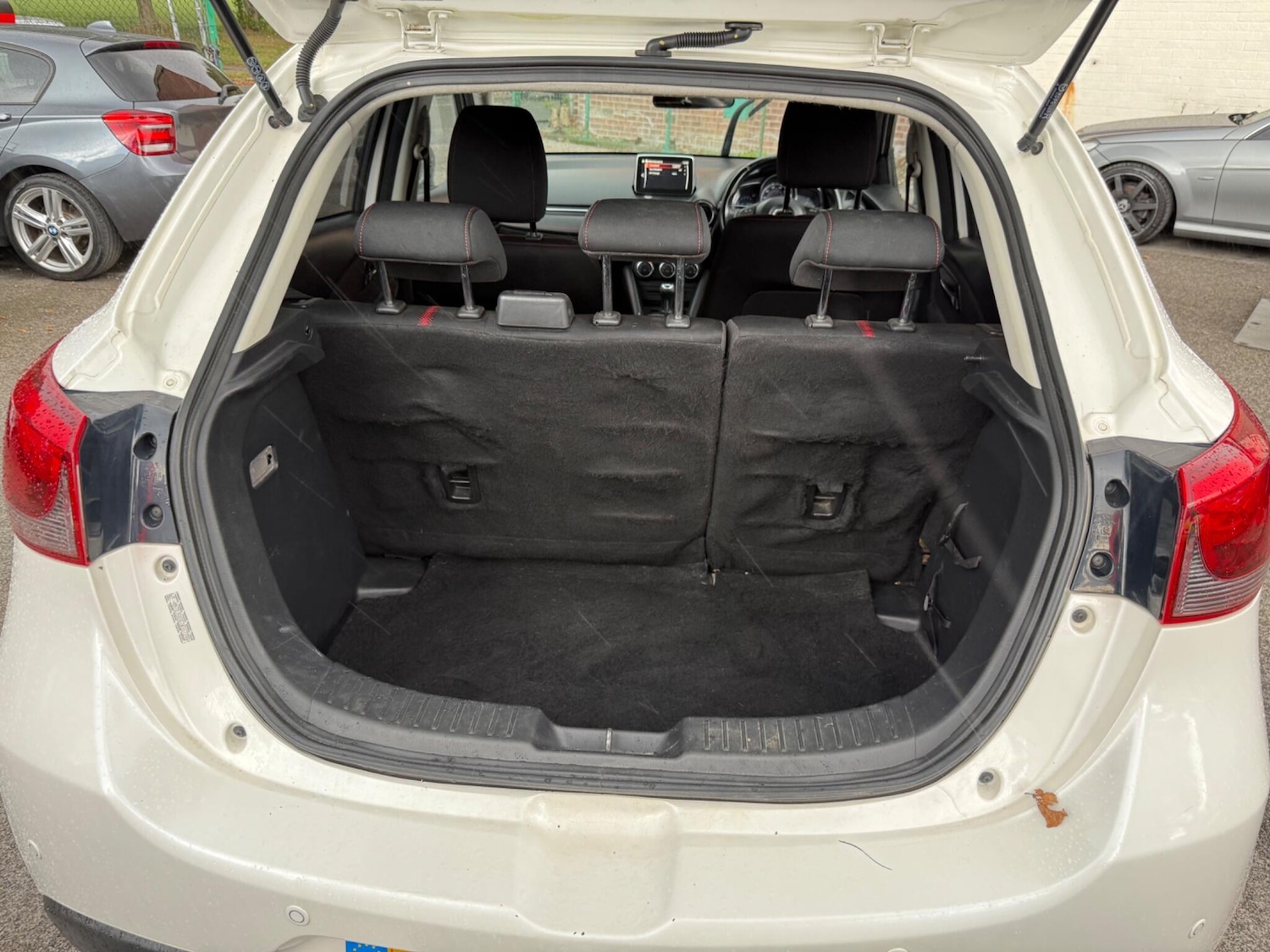 Used Mazda Mazda2 2016 for sale - 75940205: Photo 38