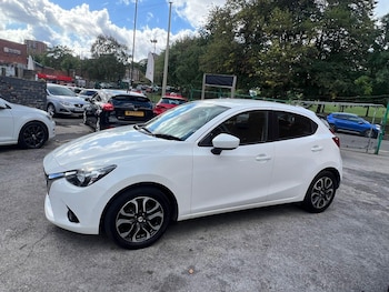 Used Mazda Mazda2 2016 for sale - 75940205: Photo