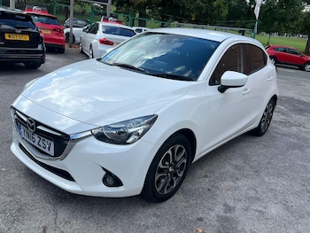 Used Mazda Mazda2 2016 for sale - 75940205: Photo