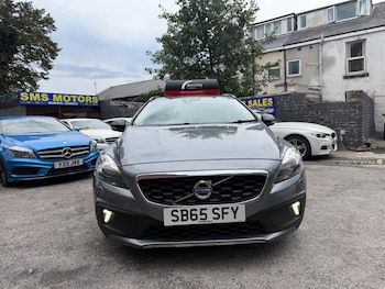 Used Volvo V40 Cross Country 2015 for sale - 75866818: Photo