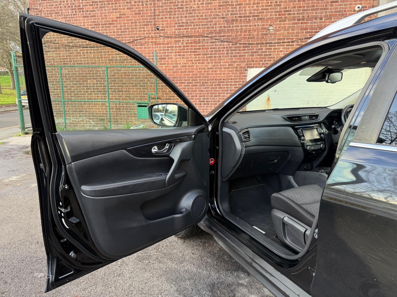 Used Nissan X-Trail 2018 for sale - 76781045: Photo 21