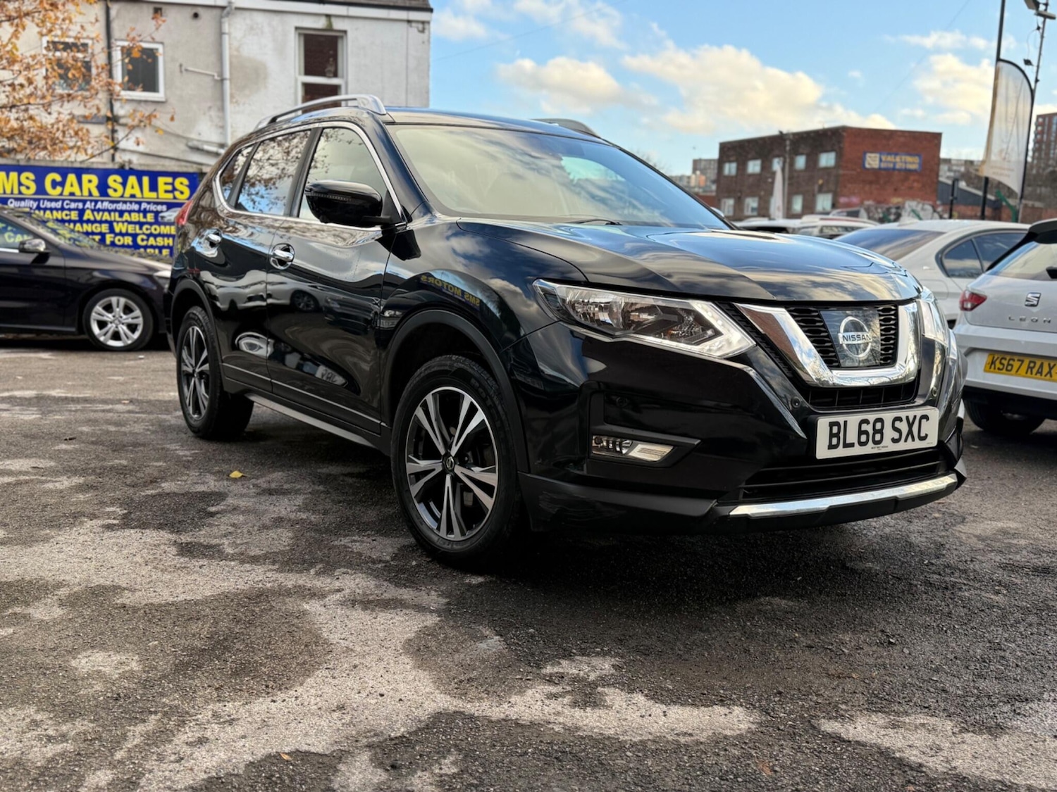 Used Nissan X-Trail 2018 for sale - 76781045: Photo 3