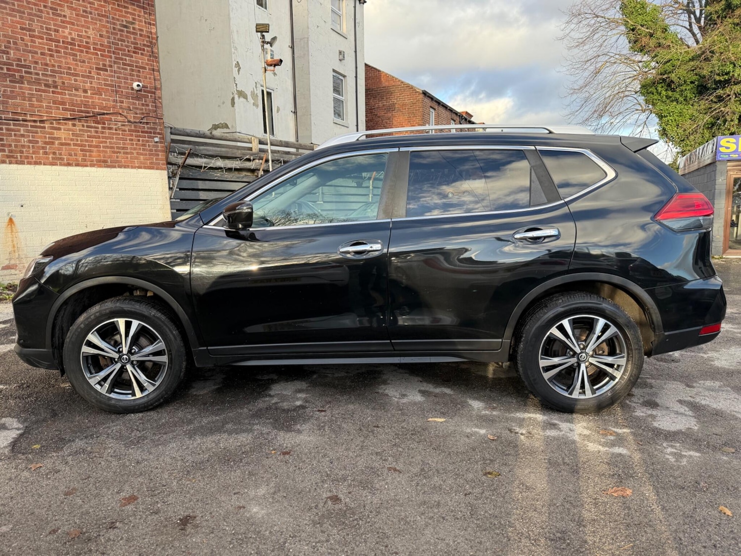 Used Nissan X-Trail 2018 for sale - 76781045: Photo 9