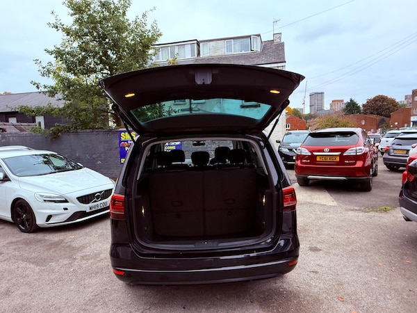 Used Volkswagen Sharan 2017 for sale - 76294474: Photo 38