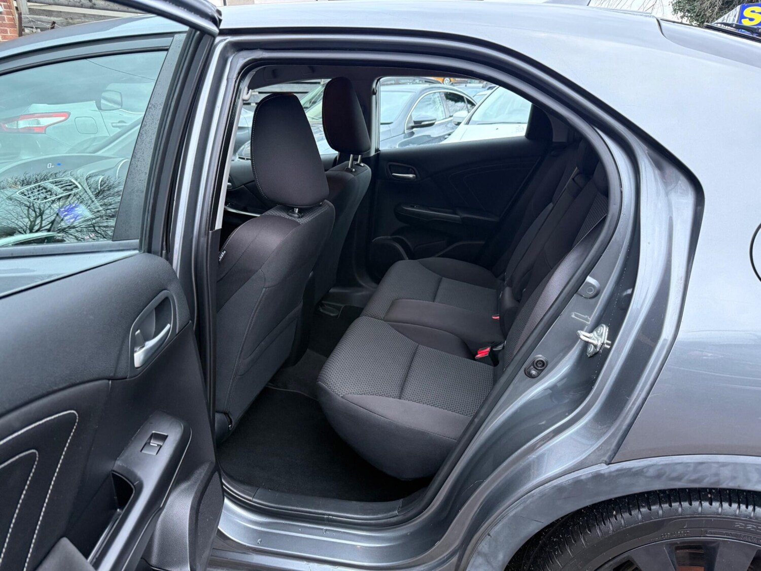 Used Honda Civic for sale - 77496763: Photo 27