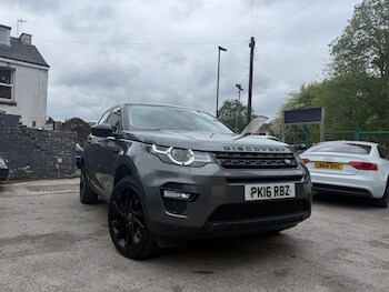 Used Land Rover Discovery Sport 2016 for sale - 77495898: Photo