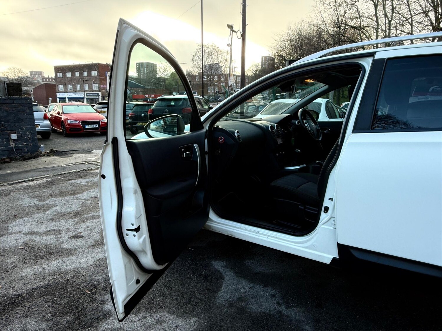 Used Nissan Qashqai 2013 for sale - 77939493: Photo 20