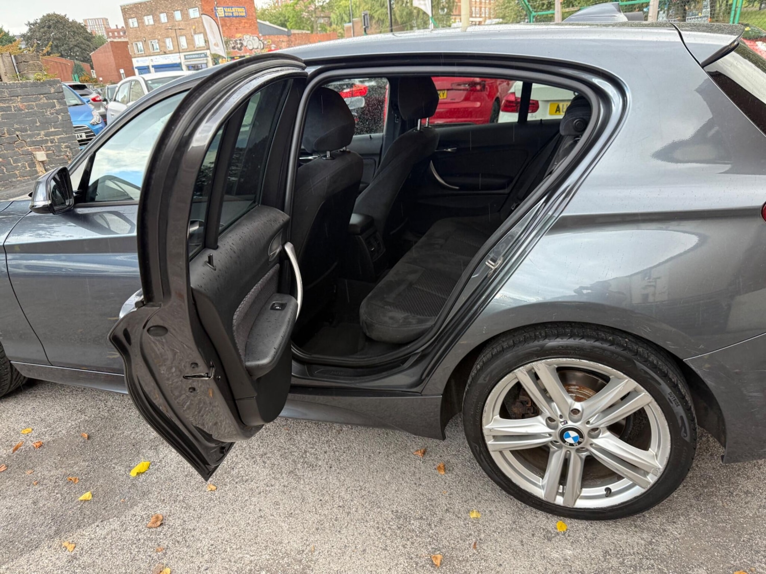 Vehicle 29
