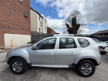 Used Dacia Duster 2016 for sale - 78275579: Photo