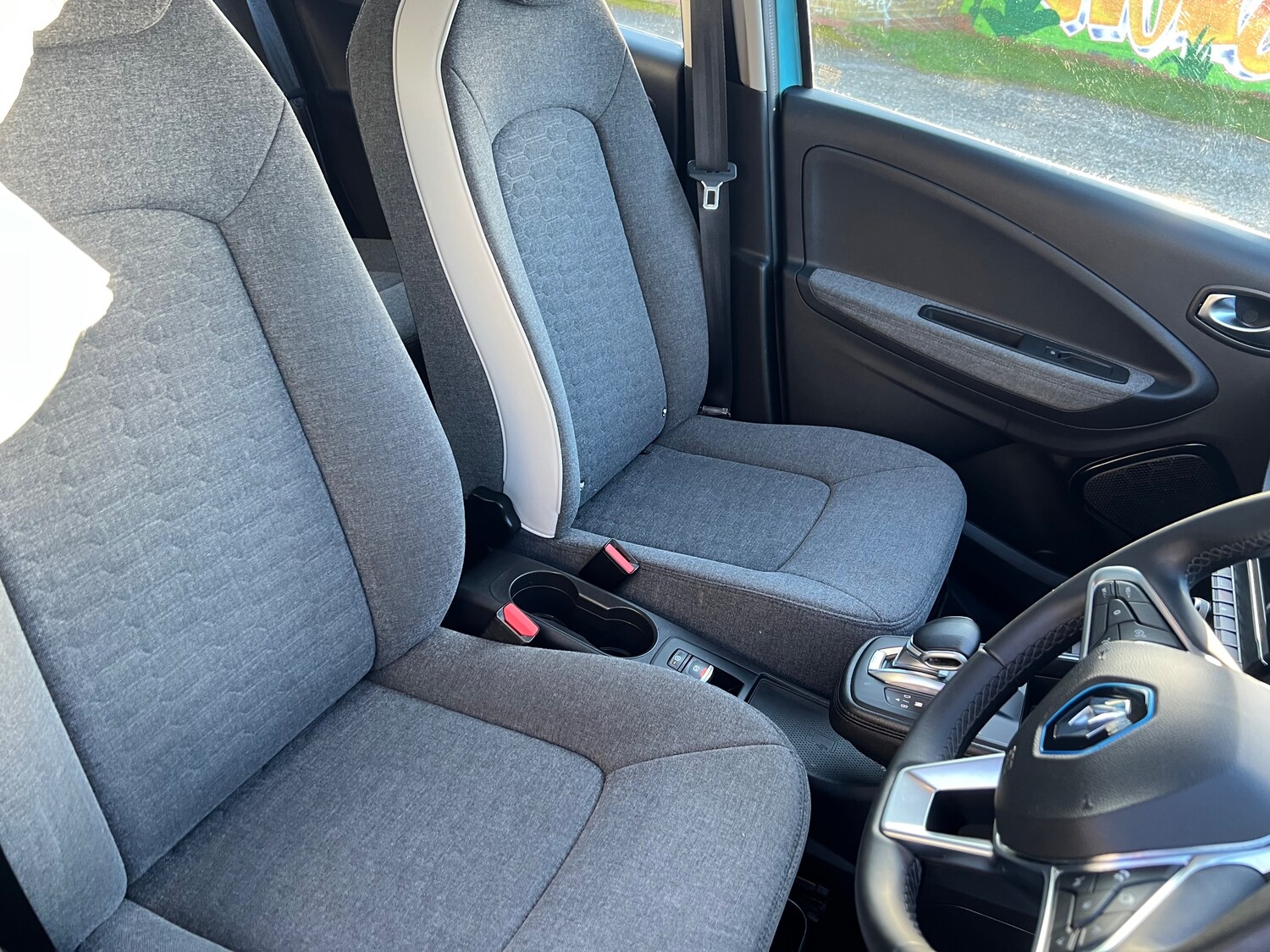 Used Renault Zoe 2020 for sale - 77492864: Photo 14