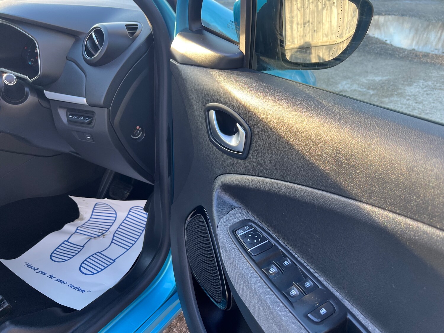 Used Renault Zoe 2020 for sale - 77492864: Photo 15