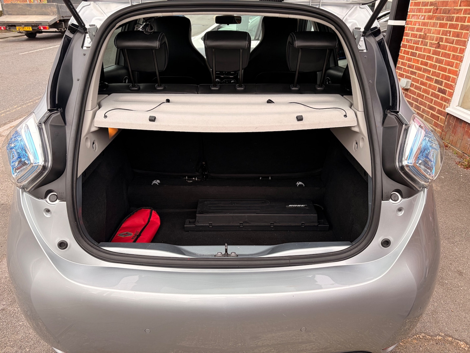 Used Renault Zoe for sale - 78078632: Photo 14