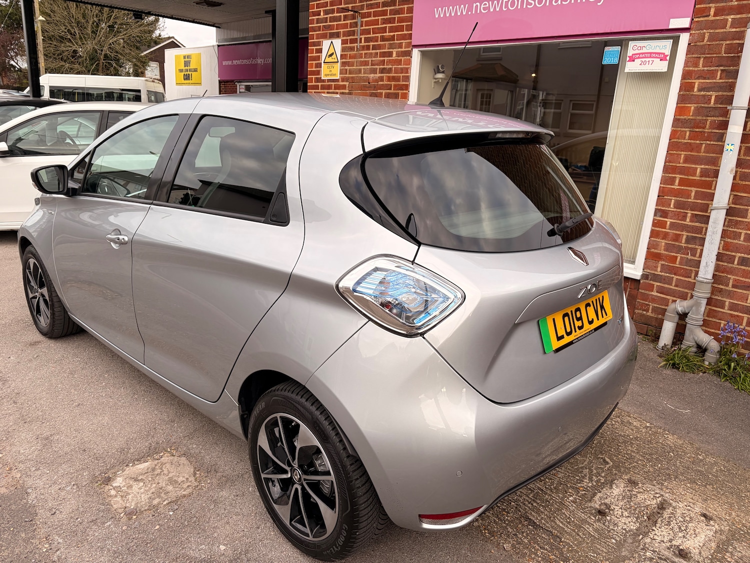 Used Renault Zoe for sale - 78078632: Photo 2
