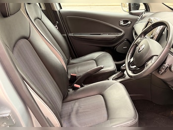 Used Renault Zoe 2019 for sale - 78078632: Photo