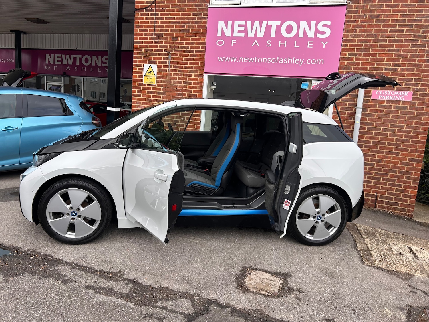 Used BMW i3 2015 for sale - 75912617: Photo 2