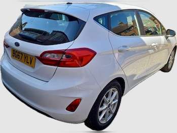 Used Ford Fiesta 2017 for sale - 79308353: Photo