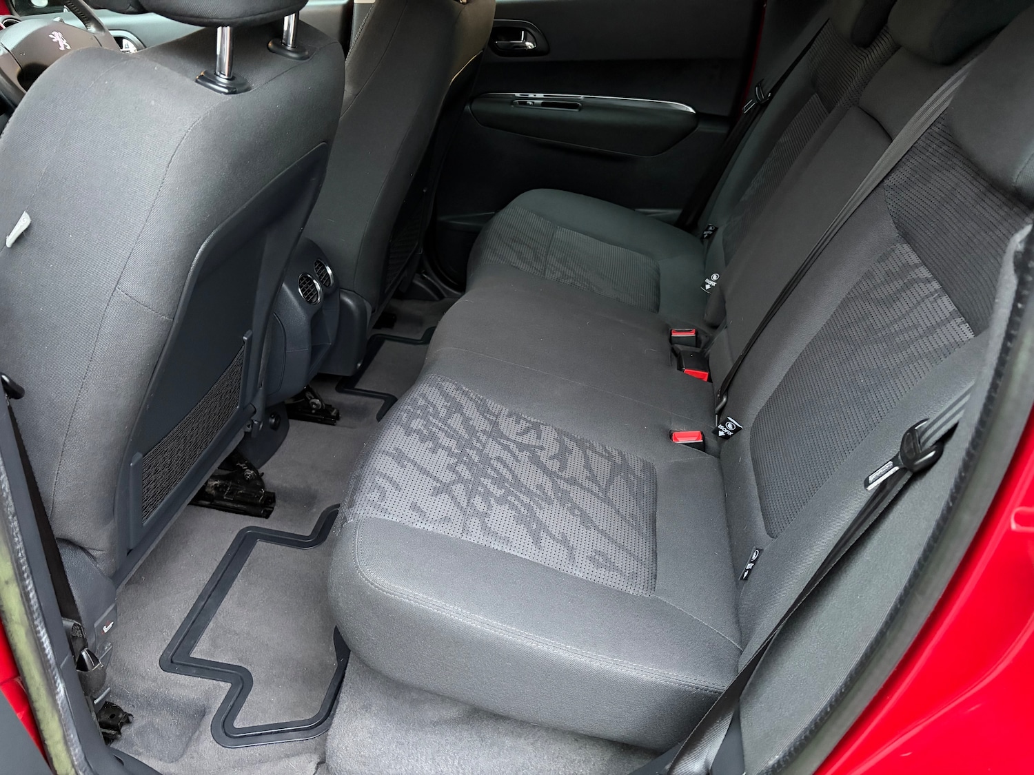 Used Peugeot 3008 2012 for sale - 77492865: Photo 4